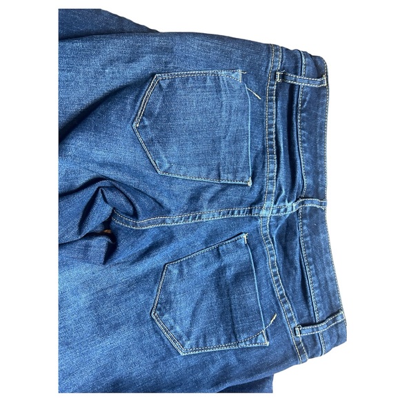 Mossimo Low Rise Boot Cut Jeans - Size OR/R, Lightweight & Comfortable - Picture 3 of 3